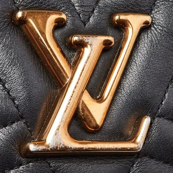 Louis Vuitton Black Quilted Leather New Wave Heart - Picture 9 of 10